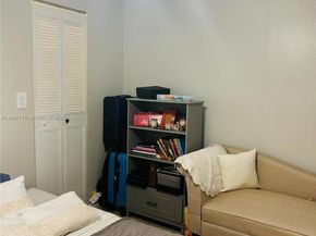 118 Royal Park Dr 1F, Oakland Park FL 33309