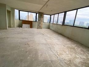 2950 SW 3rd Ave 7G, Miami FL 33129