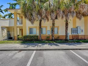6235 SW 47th Mnr 204, Davie FL 33314