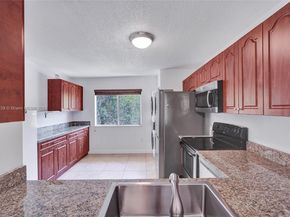 6235 SW 47th Mnr 204, Davie FL 33314