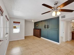 6235 SW 47th Mnr 204, Davie FL 33314