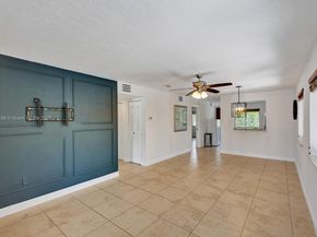 6235 SW 47th Mnr 204, Davie FL 33314