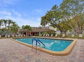 2681 S Course Dr 204, Pompano Beach FL 33069