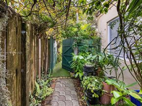 37 NE 44th St, Miami FL 33137