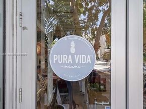 37 NE 44th St, Miami FL 33137