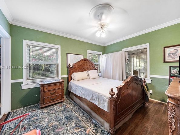 37 NE 44th St, Miami FL 33137