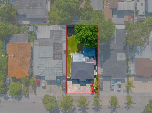662 Tamiami Blvd, Miami FL 33144