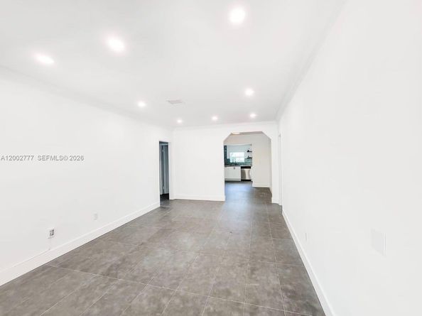 3685 SW 1st Ave, Miami FL 33145