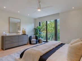 3581 E Glencoe St 203, Miami FL 33133