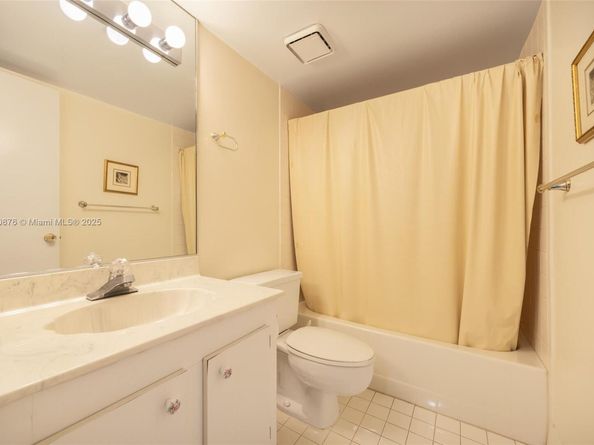 11822 SW 108th Ter, Miami FL 33186