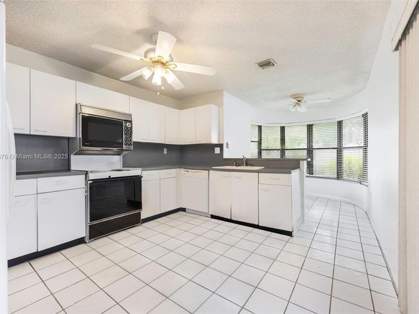 11822 SW 108th Ter, Miami FL 33186