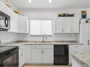 357 NE 35th Ter, Homestead FL 33033