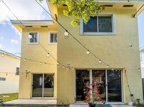 357 NE 35th Ter, Homestead FL 33033