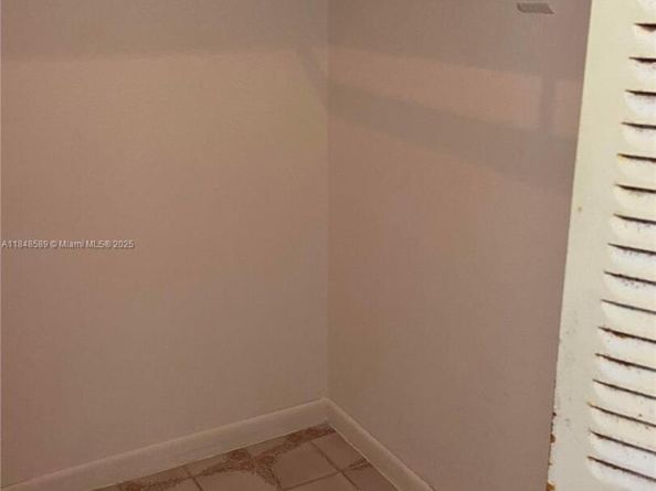 440 E 23rd St 1416, Hialeah FL 33013