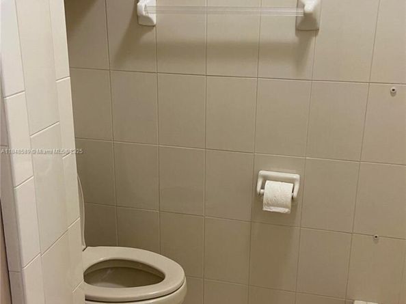 440 E 23rd St 1416, Hialeah FL 33013