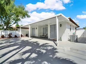 15974 SW 71st Ter, Miami FL 33193