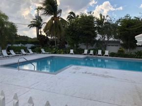 11274 SW 64 Ln, Miami FL 33173