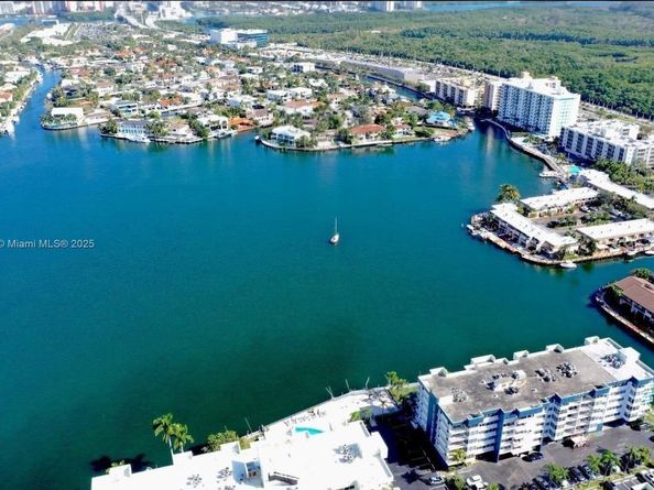 16570 NE 26th Ave 6B, North Miami Beach FL 33160