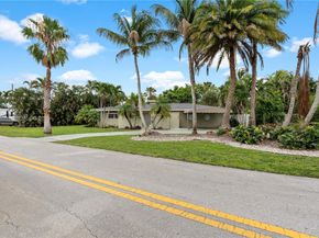 1652 NE 39th St, Oakland Park FL 33334