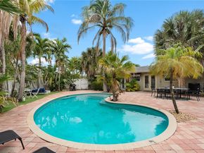 1652 NE 39th St, Oakland Park FL 33334