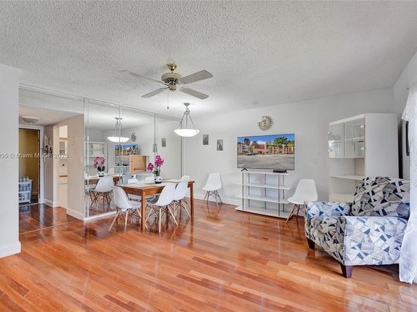 8260 SW 24th St 6210, North Lauderdale FL 33068