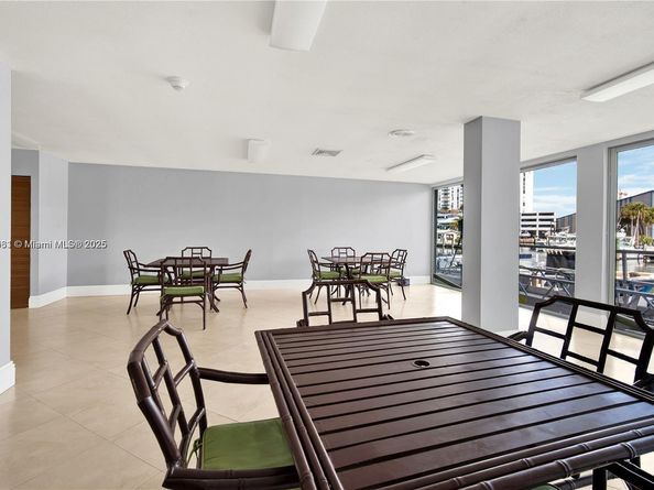 13155 Ixora Ct 311, North Miami FL 33181