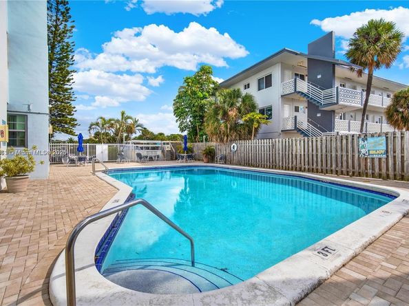 13155 Ixora Ct 311, North Miami FL 33181
