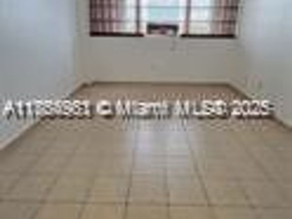 13155 Ixora Ct 311, North Miami FL 33181