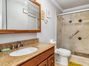 1240 Stardust, North Lauderdale FL 33068