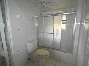 3571 Inverrary Dr 401, Lauderhill FL 33319