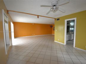 3571 Inverrary Dr 401, Lauderhill FL 33319