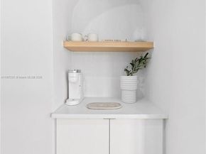 401 N 6th Ave N, Lake Worth FL 33460