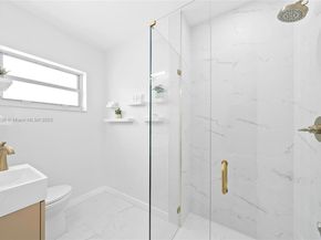 401 N 6th Ave N, Lake Worth FL 33460