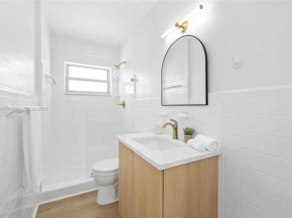 401 N 6th Ave N, Lake Worth FL 33460