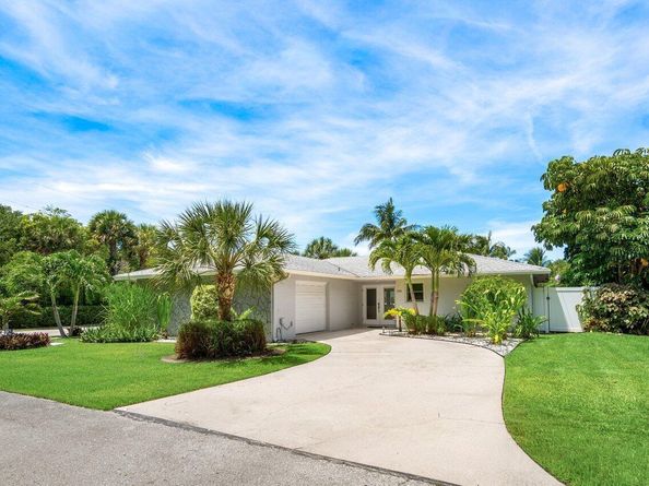 106 Periwinkle Drive, Hypoluxo FL 33462