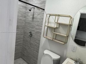 15010 NE 7th Ave, Miami FL 33161