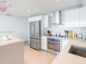 1600 NE 1st Ave 1916, Miami FL 33132