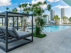 1600 NE 1st Ave 1916, Miami FL 33132