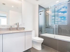 1600 NE 1st Ave 1916, Miami FL 33132