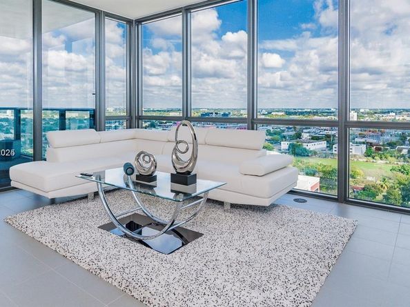 1600 NE 1st Ave 1916, Miami FL 33132