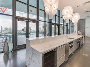 1600 NE 1st Ave 1916, Miami FL 33132