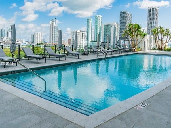 1600 NE 1st Ave 1916, Miami FL 33132