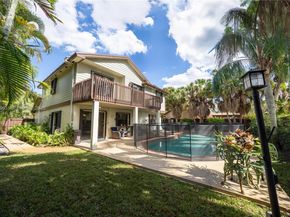 15552 SW 48th St, Miami FL 33185