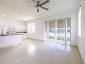 4242 Magnolia Ridge Dr, Weston FL 33331