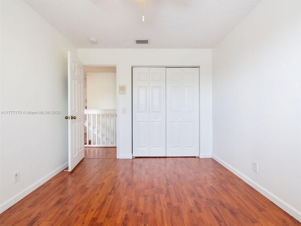 4242 Magnolia Ridge Dr, Weston FL 33331
