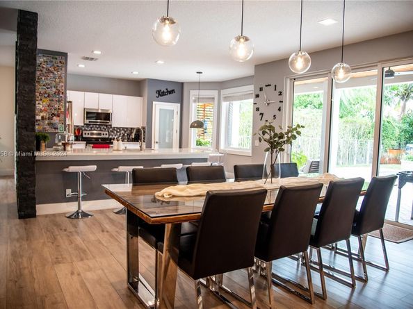 857 Vanda Ter, Weston FL 33327