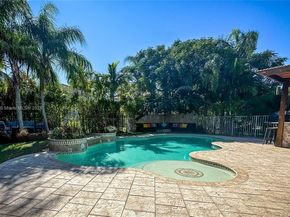 857 Vanda Ter, Weston FL 33327