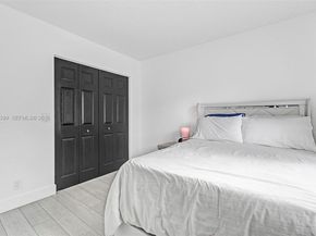 1105 Lake Shore Dr 202, Lake Park FL 33403