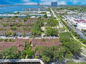 1105 Lake Shore Dr 202, Lake Park FL 33403
