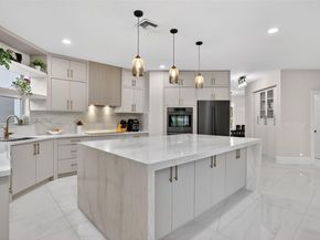 4953 Kensington Cir, Coral Springs FL 33076